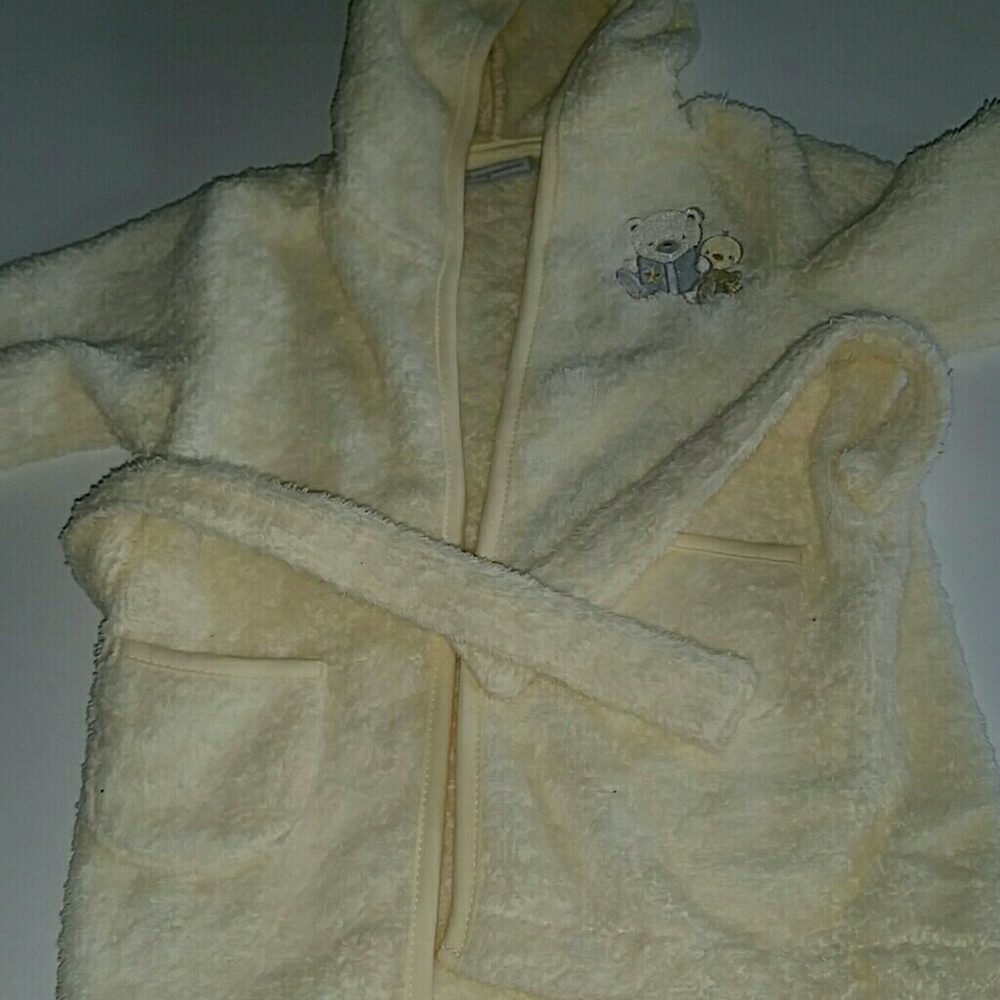Toddler bathrobe